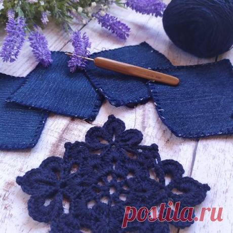 Harika bir model harika bir fikir. Eski kot pantolonları değerlendirme projesi hazırladık. Eski kottan motifli hırka yapılışı. Kare motifli örneklerin