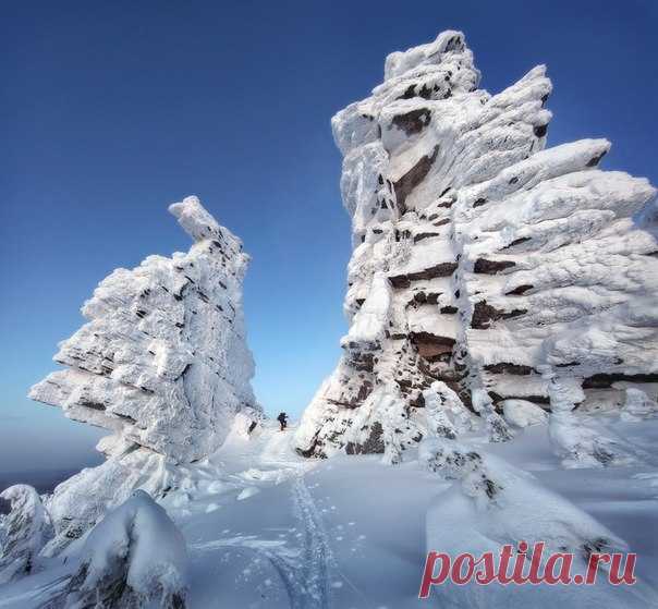 Гора Колчимский камень, Северный Урал. Автор фото — Сергей Макурин: nat-geo.ru/photo/user/52618/