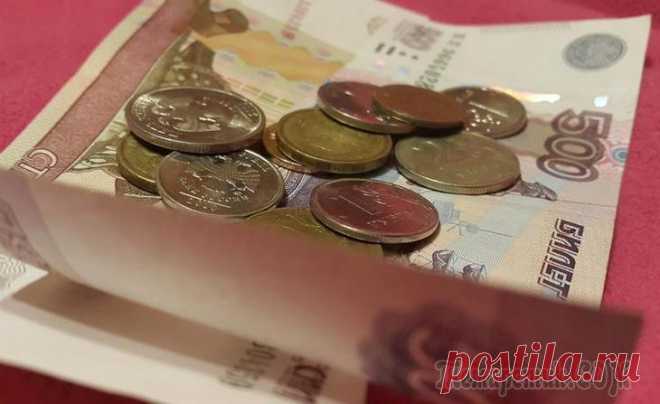 Виды пенсий и как они начисляются В нашем государстве развита система поддержки граждан, лишившихся способности себя обеспечивать в силу преклонных лет или по состоянию здоровья. Серьезные реформы в пенсионном обеспечении произошли в ...