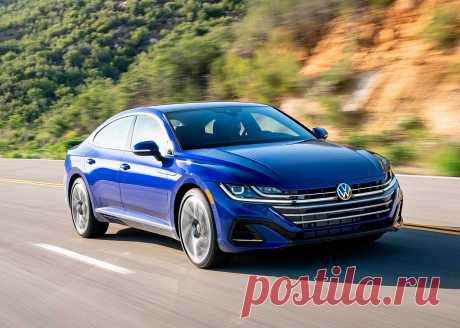 Volkswagen Arteon 2022: салон, техника, фото