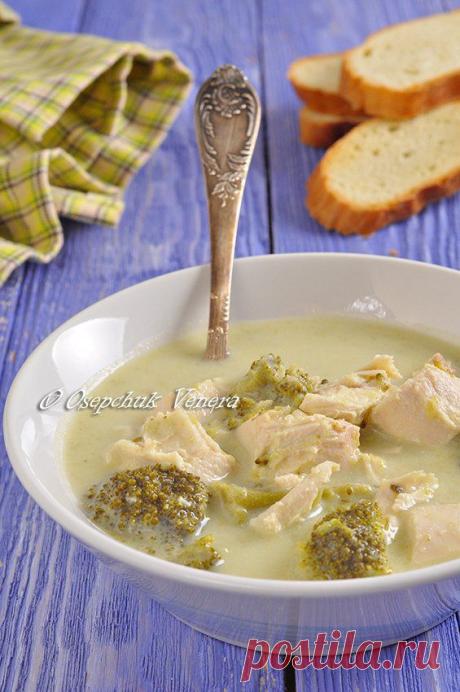 Суп-пюре с курицей и брокколи