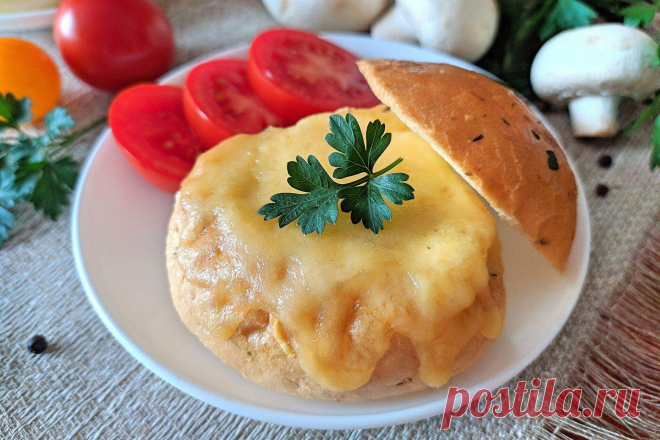 Жульен в булочках: вкуснейшая порционная закуска на праздничный стол | Еда на каждый день | Пульс Mail.ru новые рецепты каждый день