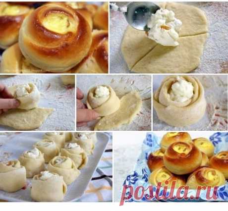 Булочки &quot;розочки&quot; с творогом. Получается красивая и вкусная выпечка.

Ингредиенты:

-Молоко — 250 мл
-Яйца (2 в тесто, 1 в начинку) — 3 шт
-Сахар (100 г в тесто, 100 г в начинку) — 200 г
-Слив. масло (или маргарин) — 100 г
-Мука (приблизительно) — 600-700 г
-Ванильный сахар (1 пакетик в тесто,1 в творог) — 2 пакет.
-Дрожжи (свежие или сухие 2 ч.л.) — 25 г
-Творог — 500 г
-Изюм — 100-150 г
-Цедра лимона (по желанию, в тесто)
-Соль (неполная) — 1 ч. л.