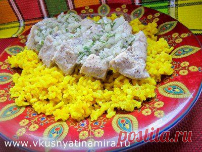 Куриная грудка с рисом и карри