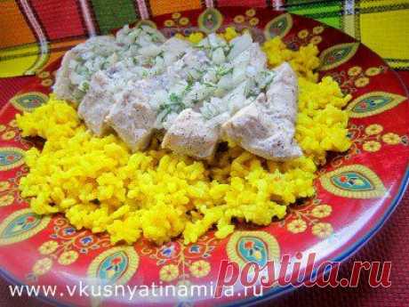 Куриная грудка с рисом и карри