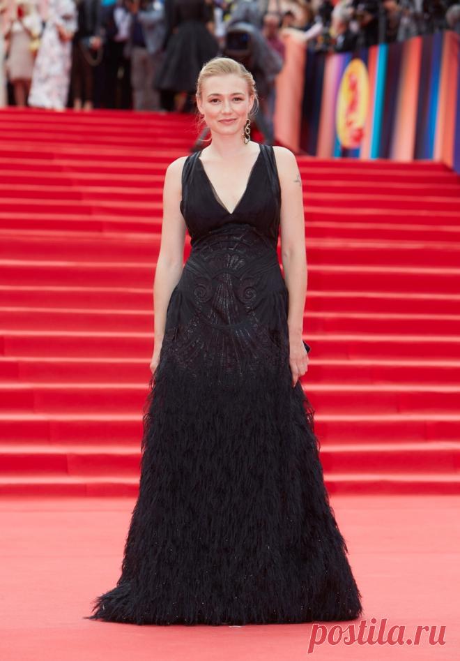 Оксана Акиньшина