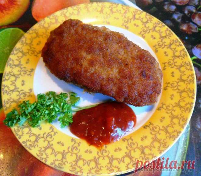 Мясные зразы с тостовым сыром и яйцами