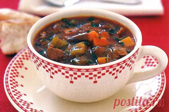 Lamb shank and vegetable soup