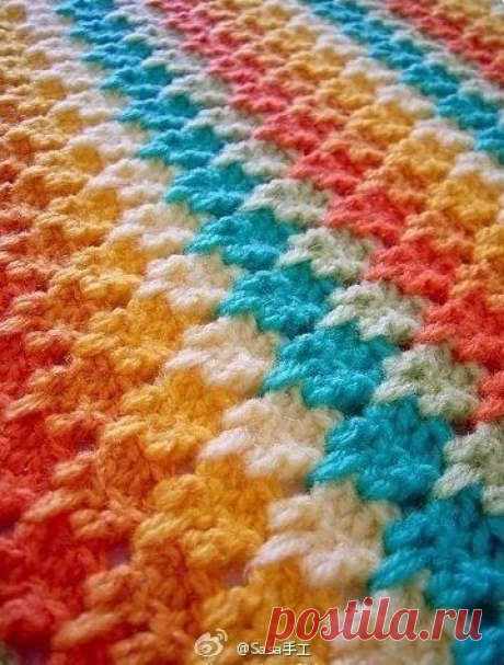Плед из разноцветных полос
