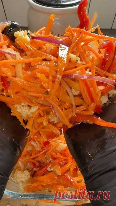 Корейский салатцветная капуста - 600 гморковь - 1 шт красный лук - половинка болгарского перца - 1 шт чеснок - 2 зубчика кориандр - 1/2 ст. л. острый красный...