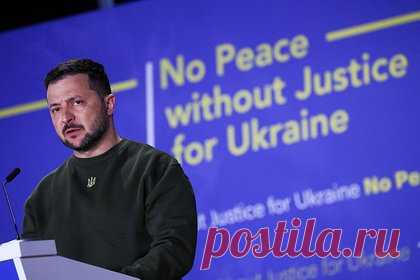 Зеленский создаст фонд восстановления Украины. Президент Украины Владимир Зеленский обсудил с руководством американской компании по управлению активами BlackRock детали создания инвестиционного фонда для восстановления страны. Политик подчеркнул, что создание такого фонда будет «мощным сигналом» по усилению инвестиционного климата.
