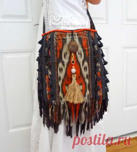 DIY Boho Tassel and Fringe Purse | Made in a Day