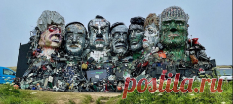 В английском графстве Корнуолл стартовал саммит G7 – а еще там появилась скульптура из электронных отходов, изображающая всех его участников.