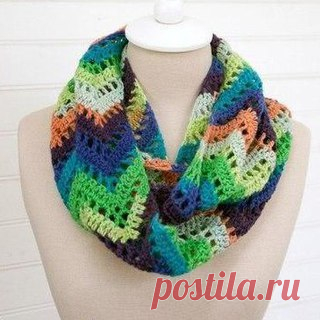 Вяжем крючком зигзагообразный узор