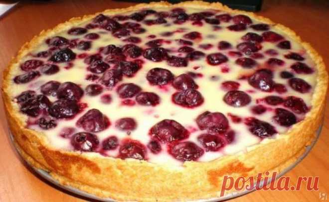 Кулинария >Это самый быстрый вишневый пирог в мире.