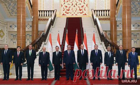 4-5-23-Зачем Лавров отправился на саммит ШОС в Индию?