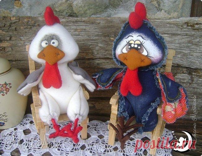 Шьём молодых петушков к Новому году