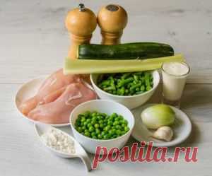 Суп из зеленых овощей с курицей