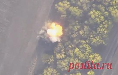 МО РФ показало кадры уничтожения украинской РЛС П-19 "Дунай". Ее обнаружили в районе Новоукраинки