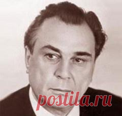 Сегодня 08 марта в 1922 году родился(ась) Евгений Матвеев