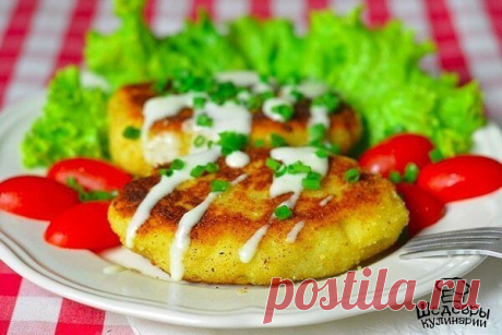 КАРТОФЕЛЬНЫЕ ЗРАЗЫ  
 
ИНГРЕДИЕНТЫ:
● Мясной фарш — 500 г
● Картофель — 7 шт.
● Лук репчатый — 1 шт.
● Чеснок — 3 зубчика
● Яйцо — 1 шт.
● Мука — 300 г
● Соль — по вкусу
● Перец — по вкусу
● Масло для жарки
● Панировочные сухари для обваливания
 
ПРИГОТОВЛЕНИЕ:
1. Подготовьте ингредиенты.
2. Сварите пюре. Когда картошка сварилась, слейте всю воду, взбейте до состояния пюре, добавьте яйцо, соль, перец. Постепенно добавьте муку. Муки может уйти больше или меньше, картофельно...