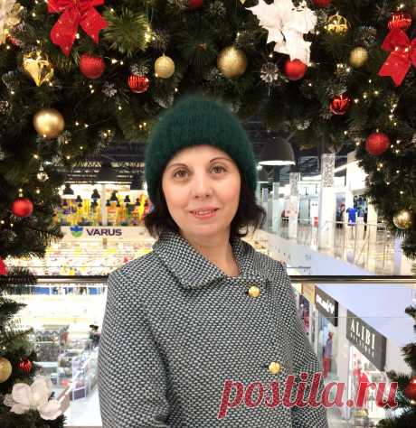 Шапочный бум из пряжи Alize Mohair Classic узором резинка 2х2 спицами вязала для себя и своих девочек. Я давно не вязала из этой пряжи, а больше использовала ализе натураль и кид мохер.