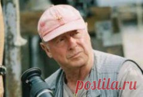 19 августа в 2012 году умер Тони Скотт-КИНОРЕЖИССЕР-АНГЛИЯ