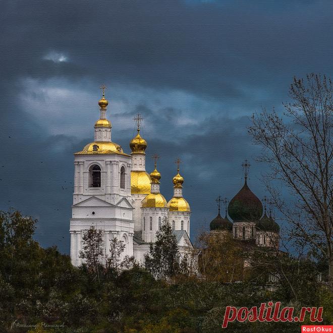 Фото: Из прошлого.. Фотограф путешественник Александр Манжосов. Город - Фото и фотограф на Расфокусе.