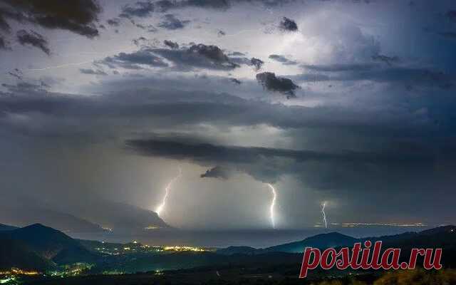 У вас есть духовная сила, но вы ее игнорируете. Обратите внимание на эти 10 вещей и жизнь изменится
Если бы люди только осознали, какой духовной силой обладают, проблем и страданий стало бы меньше. Но вместо того, чтобы разбудить свою врожденную силу, люди склонны охотиться за той силой, которая и делает их зависимыми. Речь идет о стремлении к власти и возвышению над другими. Возможно, я кого-то разочарую, но все это бесполезно, потому что в […]
Читай пост далее на сайте. Жми ⏫ссылку выше