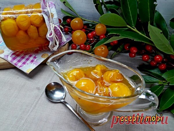 Варенье из алычи с косточками на зиму
✅Ингредиенты
▫️ алыча желтая (красная так же подойдет) - 500 г;
▫️ сахар белый - 450 г;
▫️ вода - 70 мл.