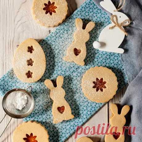 Пасхальные #рецепты_выпечки - это не только куличи или #пироги, но и вкусное #печенье, особенно, если оно оформлено в виде пасхальных мотивов

Печенье из творожного теста 
- #Рецепт примерно на 24 зайчика/кролика из творожного теста
- Как #приготовить печенье из творожного теста