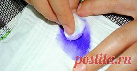 (8) Facebook