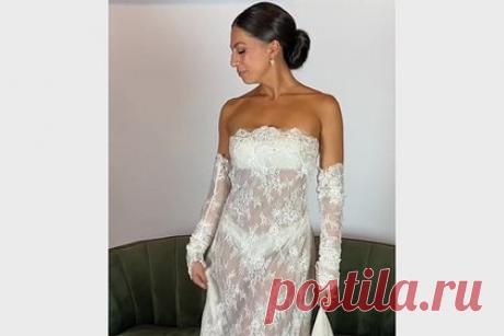 Блогерша выбрала прозрачный наряд на свадьбу и удивила подписчиков. Блогерша (имя и фамилия неизвестны) из Австралии выбрала на свадьбу прозрачный наряд и удивила подписчиков. На размещенных кадрах инфлюэнсерша с никнйемом ashley.raso предстала в длинном белом платье со шлейфом и без бретелей, сквозь которое просвечивалось нижнее белье.