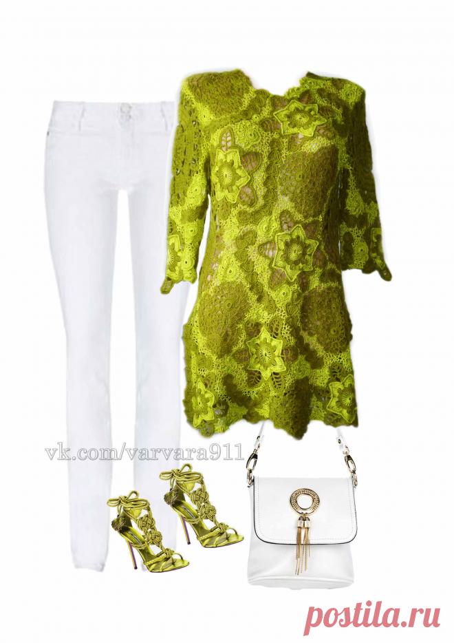 Авторская модель - воплощение волшебства ручного творчества. Это роскошное переплетение шелковистого итальянского мохера и тонкой блестящей вискозы согреет Вас в холодную погоду и добавит Вашему облику очарования прекрасной неповторимости.Тунику с рукавом 3/4 можно надевать и с брюками, и с "маленьким черным платьем" - во всех вариантах она по-своему интересна.