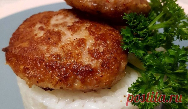 Эконом-меню: котлетки из консервированной рыбы и картофеля