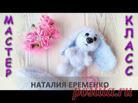 Пушистый зайчик крючком