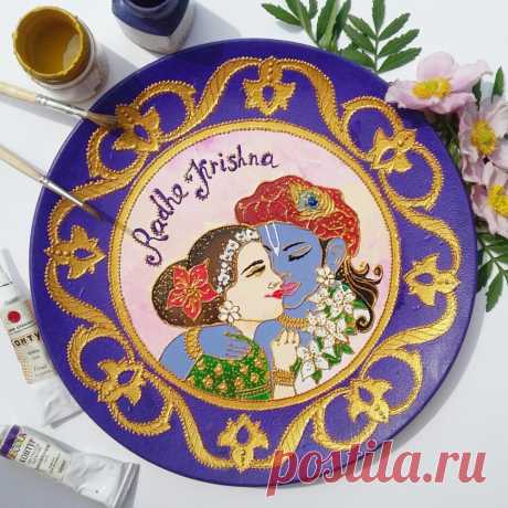 Купить декоративную тарелку РадхаКришна от бренда Amalaki.art | Mellroot