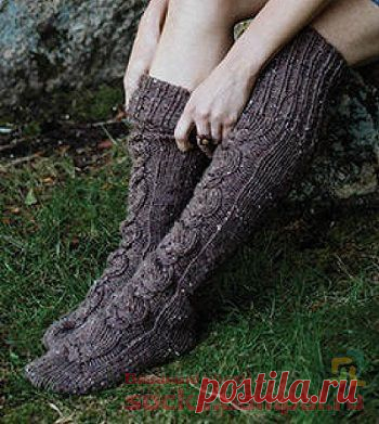 Высокие вязаные гольфы «Standing Stones» | ВЯЗАНЫЕ НОСКИ