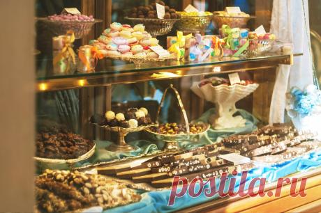 Самые лучшие итальянские десерты. Полный рассказ о тирамису доступен на itinari: &quot;Вкусный тирамису&quot; Вы Тран.