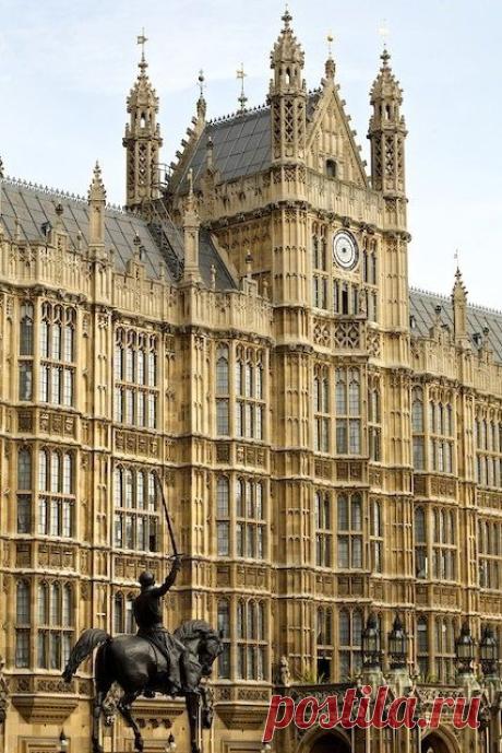 The Palace of Westminster, London. (London Parliament) | Найдено на сайте amazingsnapz.com.