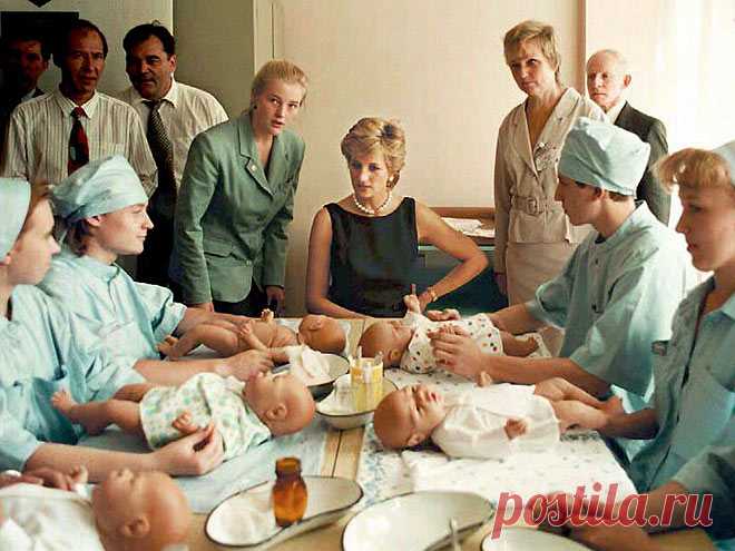 Фотоподборка: «Её Высочество принцесса Уэльская Диана»