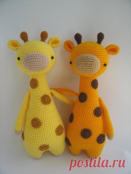 Giraffe with Spots Crochet Amigurumi Pattern Crochet pattern by Little Bear Crochets