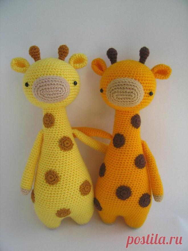 Giraffe with Spots Crochet Amigurumi Pattern Crochet pattern by Little Bear Crochets