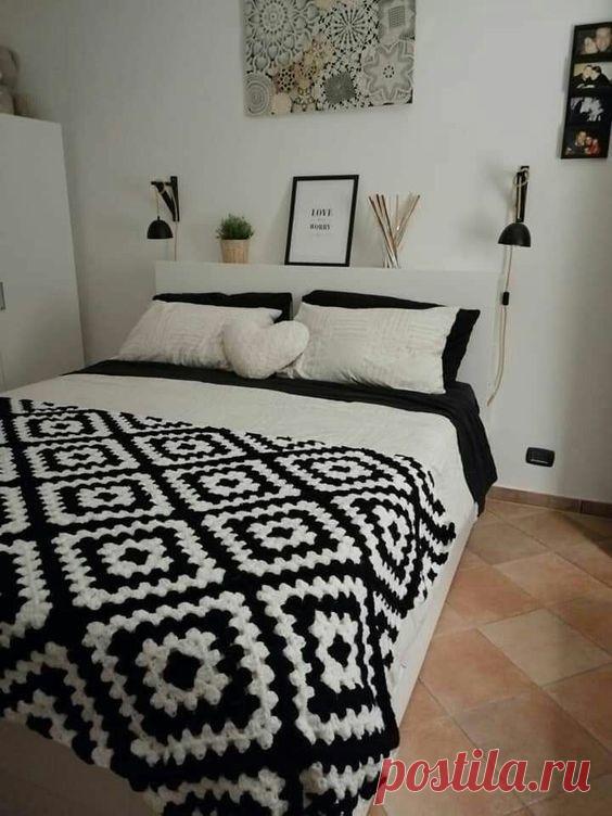 Бабушкин квадрат. Черно-белый вариант