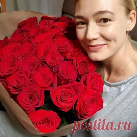 Оксана Акиньшина показала редкое фото с повзрослевшими детьми