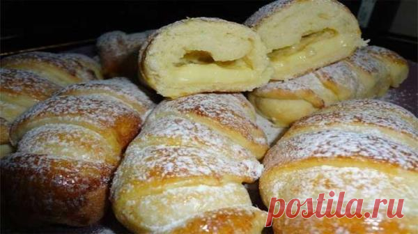 Воздушные пирожные с нежным заварным кремом Очень нежные и вкусные.