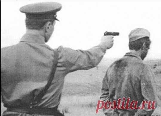 Советская судебная система была знаменита своей жестокостью и беспощадностью. Доставалось не только преступникам, но и самим служащим. Нередко, чтобы не получить по шапке за «висяки», следователи делали все мыслимое и немыслимое, разыскивая реальных преступников. Когда же это не получалось, нераскрытые преступления «вешали» на невиновных, но более подходящих кандидатур.