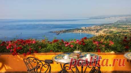 hotel-villa-ducale-with-ocean-wallpaper.jpg (1920×1080)