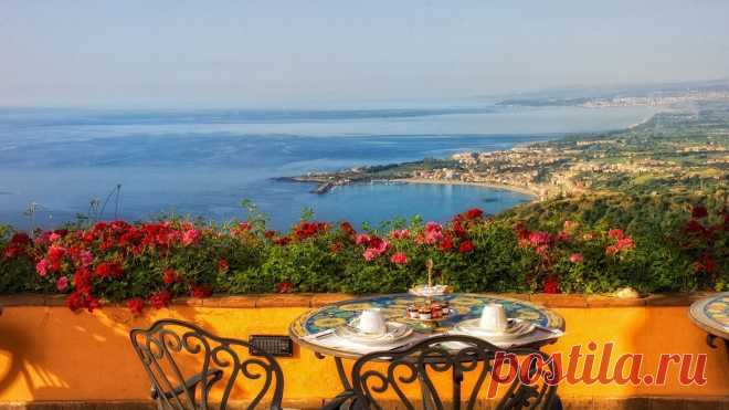 hotel-villa-ducale-with-ocean-wallpaper.jpg (1920×1080)