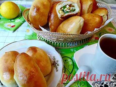 Пирожки с рисом,луком и яйцами(ещё одно удачное тесто,которое подходит в холодильнике). Рецепт c фото, мы подскажем, как приготовить!